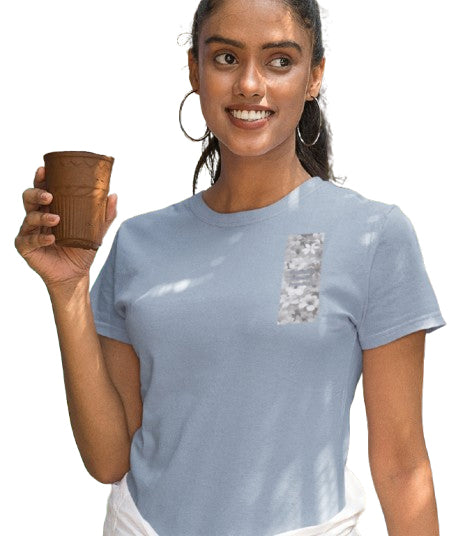 Ripped Rags Scattered Flowers "Gratitude Serenity Freedom" Women's Ripped T-shirt